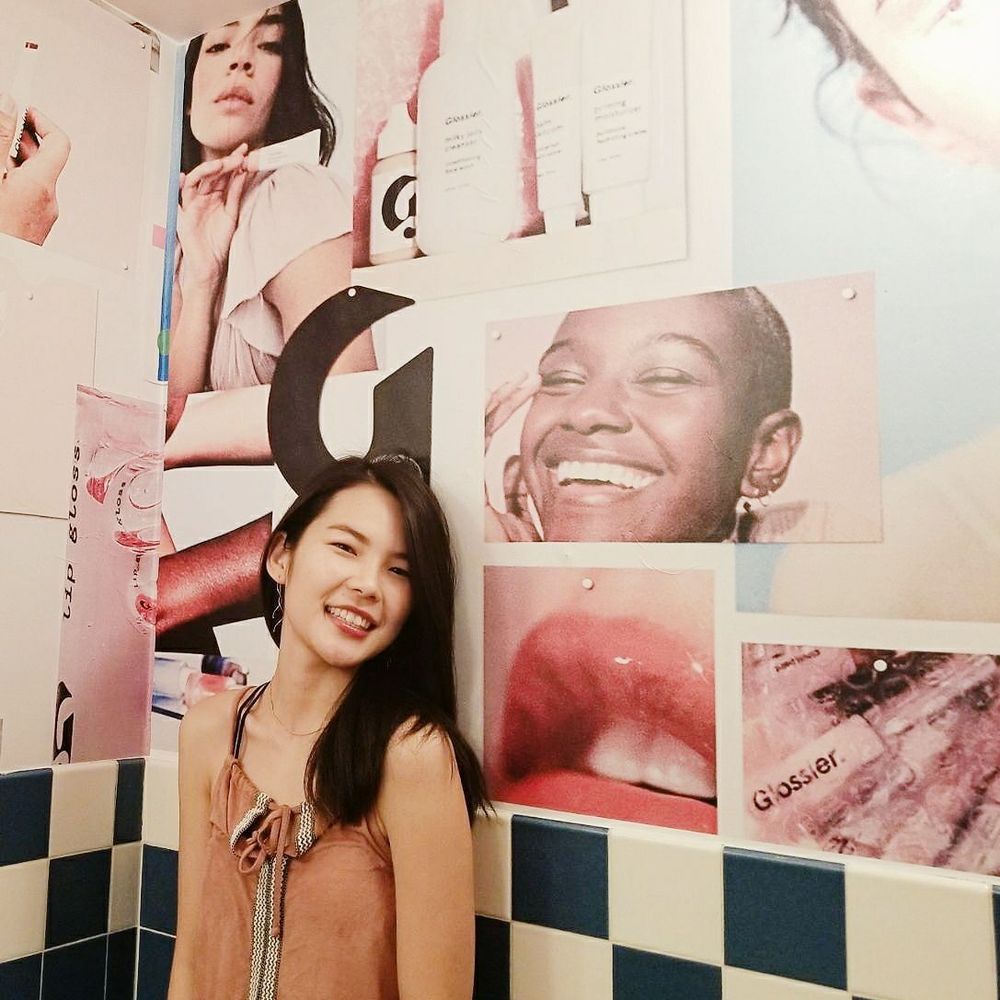 Meet your Posher, Htet